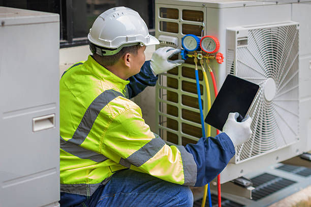 Professional Hvac Maintenance technician working in Pikesville, MD